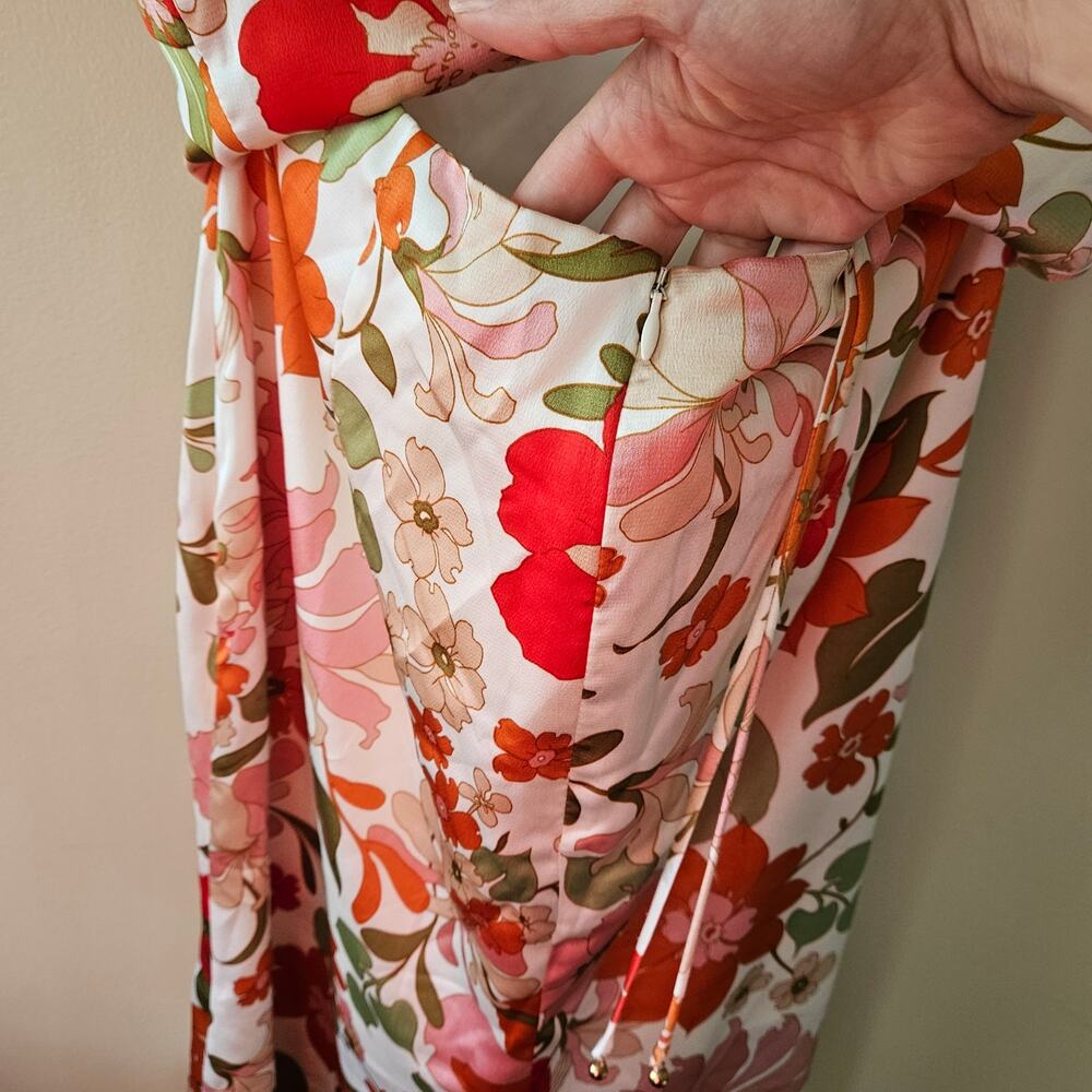 Elliatt Women's Khloe Maxi Dress, Size XL Halter Floral 70s Tie Back - Picture 6 of 7